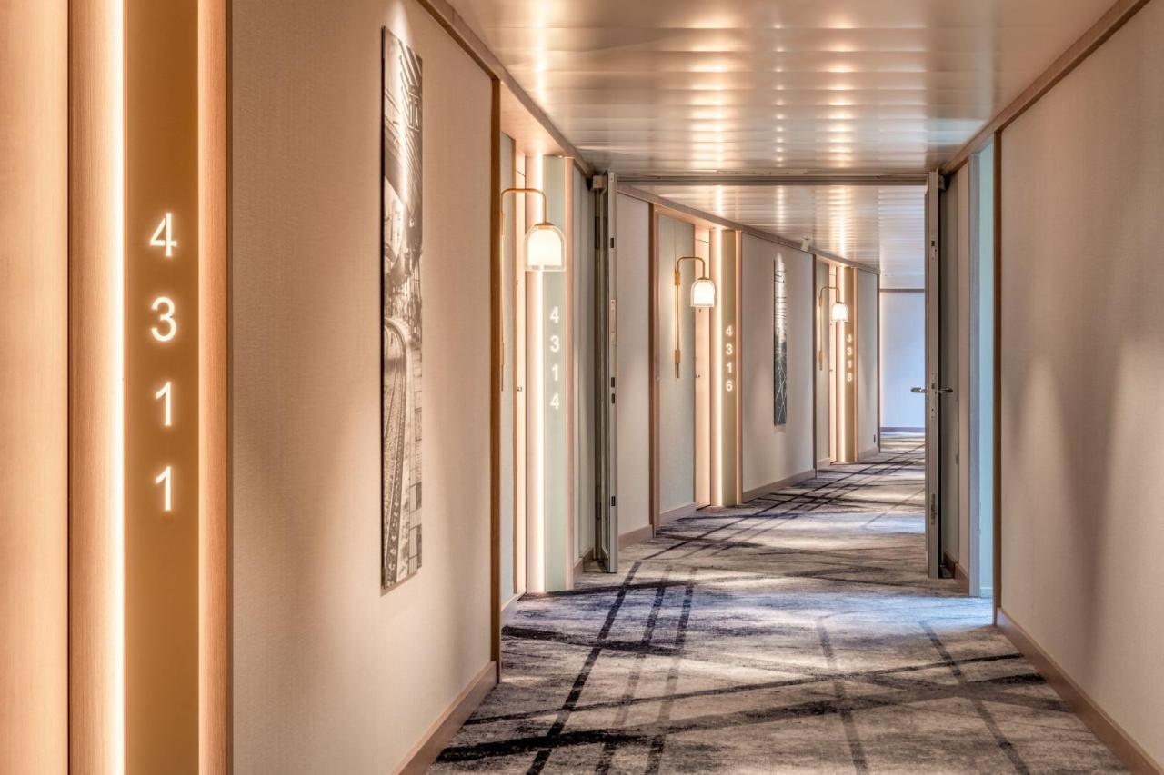 Zurich Marriott Hotel Exteriér fotografie A corridor